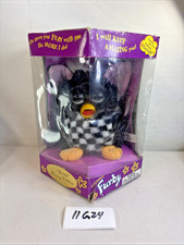 Furby Special Racing Edition 1999 Tiger Electronics #70-891 T2220