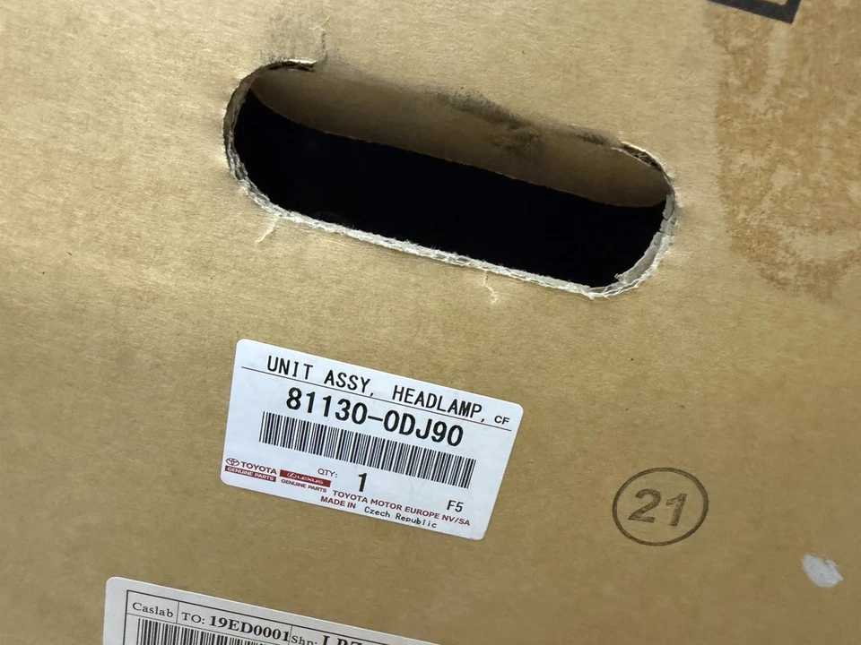 811300DJ90 phare gauche pour TOYOTA YARIS 1.5 16V CAT (HIBRIDO) 2014 5595058 - Photo 3/3