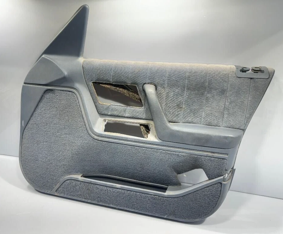 Oldsmobile Cutlass Supreme 1994 panel de puerta delantera derecha genuino fabricante original usado pieza GM Foto 3 de 4