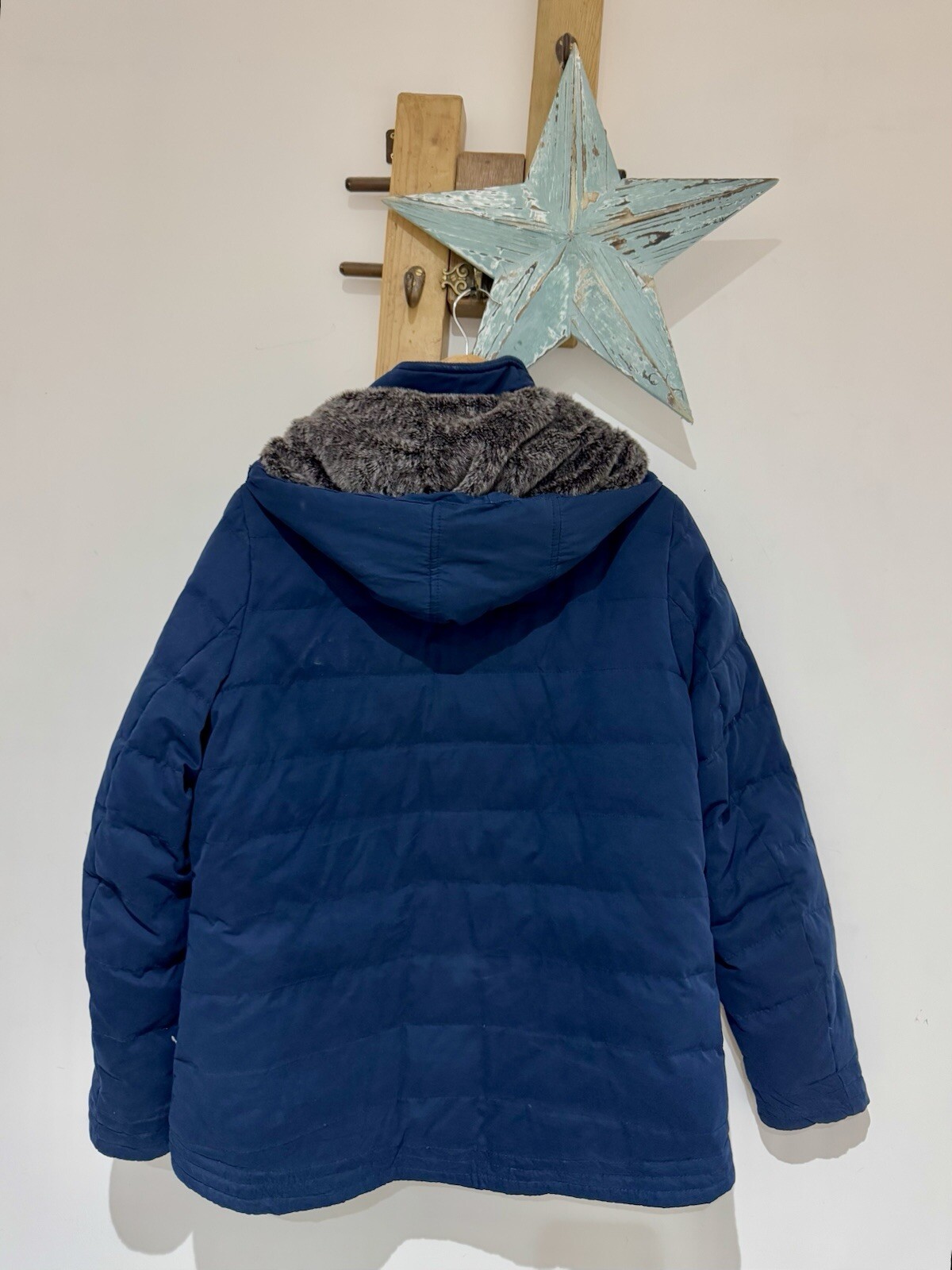 Fat Face Women's Navy Blue Down Feather Filled Hooded Short Puffer Coat Size 16 image 2