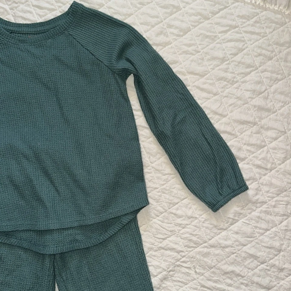 CAT & JACK WAFFLE CONJUNTO DE DOS PIEZAS NIÑAS (TOP M 7/8) (PANTALONES 6/6X) Foto 3 de 4