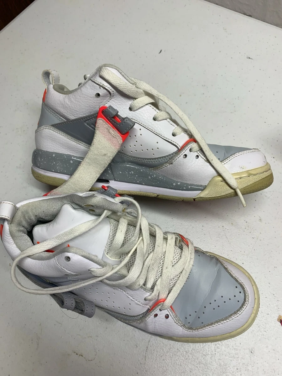 Jordan flight girl best sale shoes