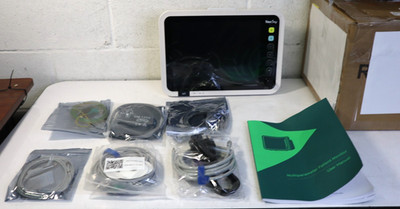 12.1'' Multi-Parameter Medical Patient Monitor YK-8000C