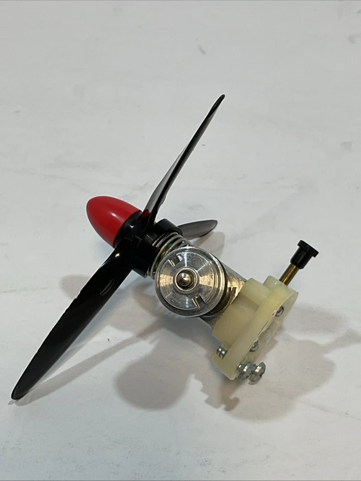 VINTAGE COX 049 CL CONTROL LINE NITRO/GLOW MODEL AIRPLANE HELI ENGINE W/ PROP - Image 2 of 4