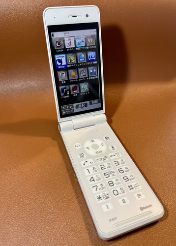 Panasonic P-01F docomo Flip Phone Keitai English/Japanese Mobile Phone - Picture 2 of 21