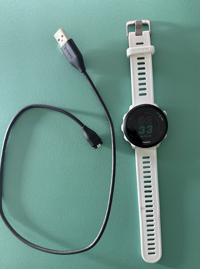 Garmin Forerunner 55 White GPS Running Smartwatch in Good Condition with Fast Shipping-image