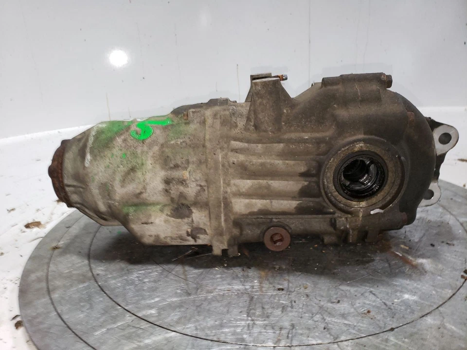 Carrier Rear Axle Fits 10-15 CROSSTOUR 1394693 - Image 2 of 4