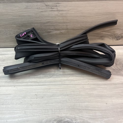 ✅14-19 Infiniti Q50 REAR Left LH Driver Side Door Weatherstrip Strip Rubber OEM - Picture 5 of 15
