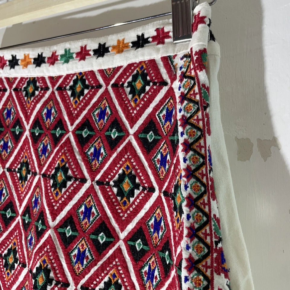 Falda de mujer Topshop Reino Unido 8 colores bordada frontal corta longitud forrada línea A Foto 2 de 4