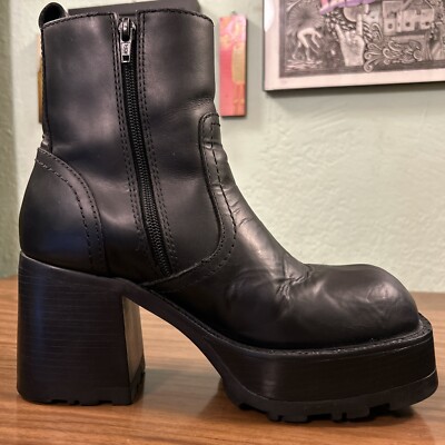 【STEVE MADDEN】あらゆるシーンで大活躍！BETTYYアンクルブーツ STEVE MADDEN】あらゆるシーンで大活躍！BETTYYアンクルブーツ