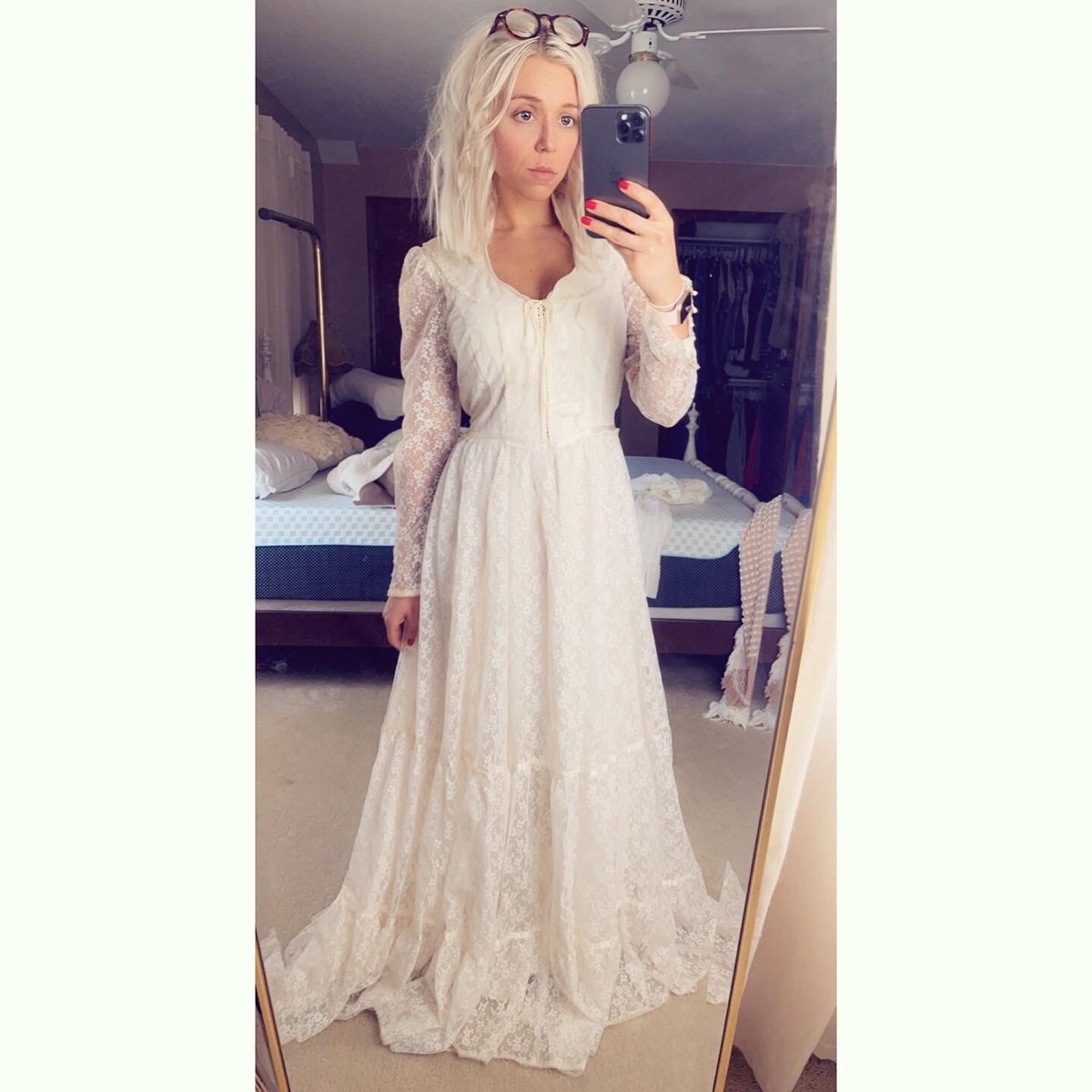 Vintage 70s Gunne Sax Bridal Collection Lace Wedding Dress