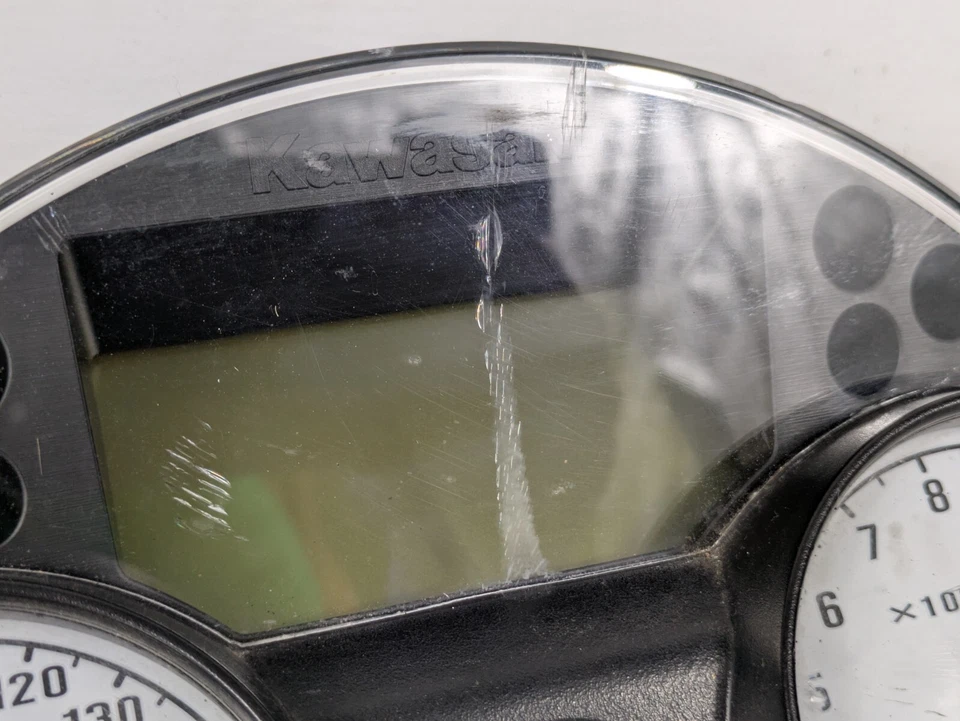 06-11 Kawasaki Ninja ZZR1400 ZX14 Medidores Tablero Cluster Velocímetro Velocímetro Foto 4 de 4