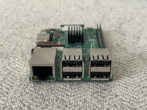 Raspberry Pi 3 Model B V1.2 (Broadcom BCM2837, 1.2 GHz, 1 GB RAM) Single-Board - Afbeelding 4 van 5