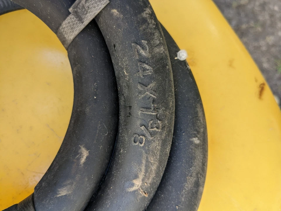 Tubo interior de bicicleta plano 24" 7 3/8 No Mor con diseño a prueba de pinchazos Foto 3 de 4