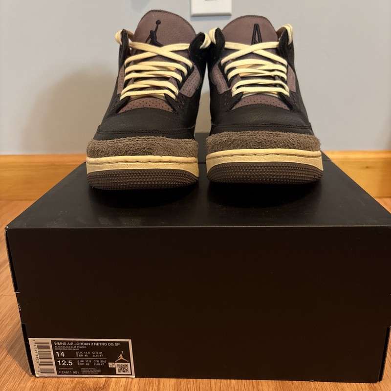 Size 12.5 - A Ma Maniére x Air Jordan 3 Retro While You Were Sleeping W