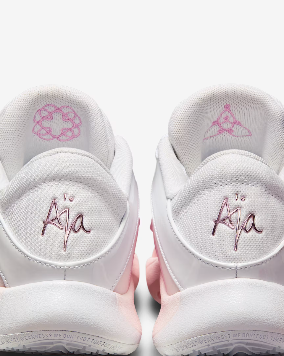 Nike A'One EP FZ8606-101 Birthday Cake White Prism Pink Pink Ice