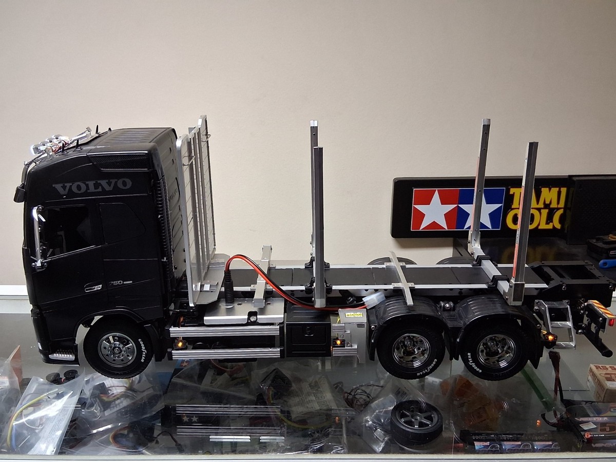 Tamiya R/C 1/14 Volvo FH16 Globetrotter 750 Timber Semi +MFC-03