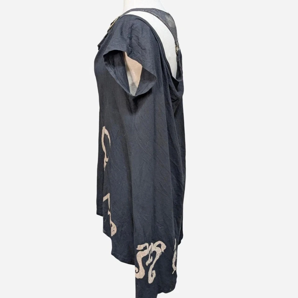 💀Lip Service Y2K Vintage Black Steampunk Top Loose Fit Size  Medium - Image 3 of 4