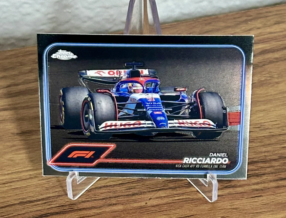 Topps F1 Chrome 2024 - Daniel Ricciardo - VCARB Formula One Team #18 #90 - Image 3 of 4