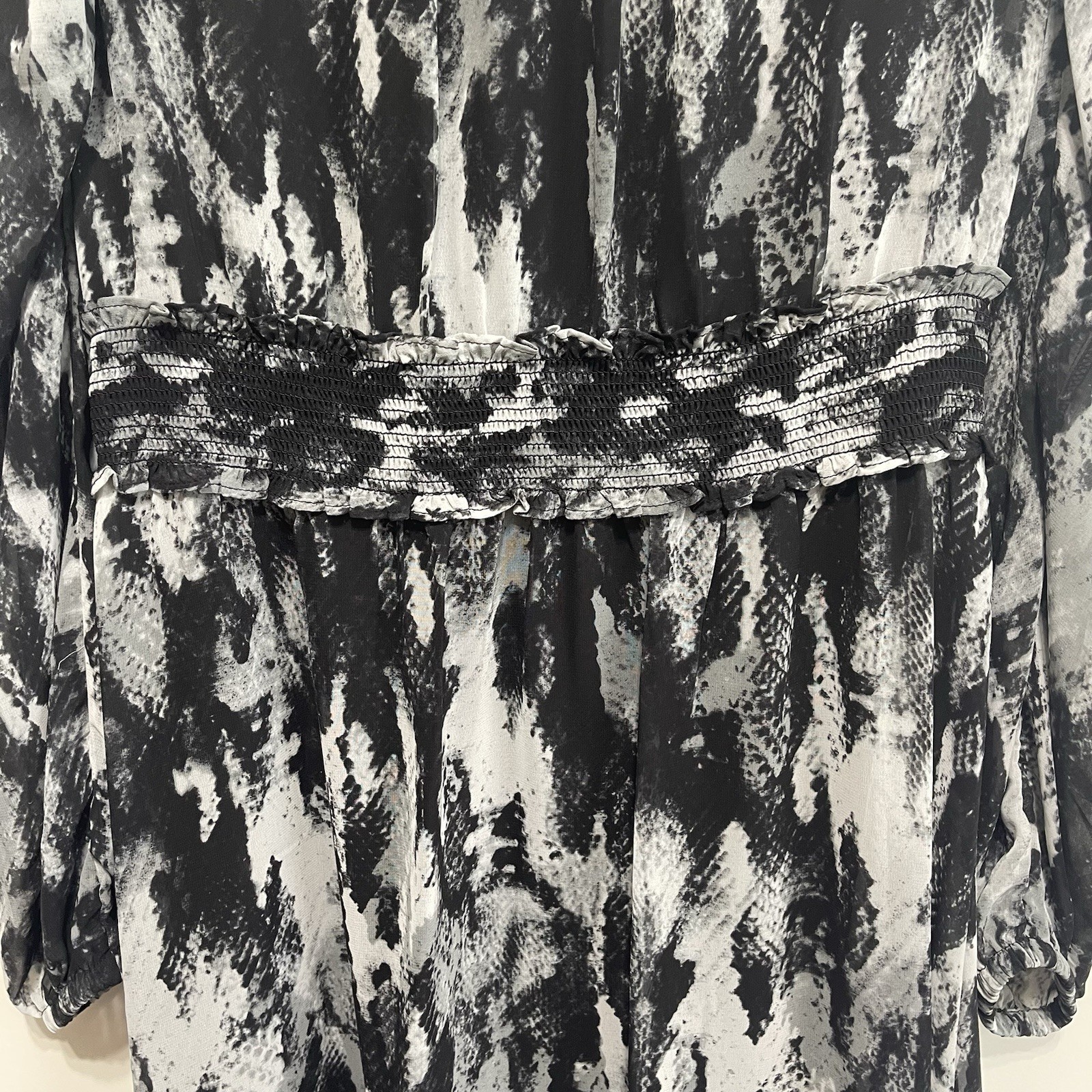Vera Wang Python Snakeskin Print Smocked Midi Dre… - image 7