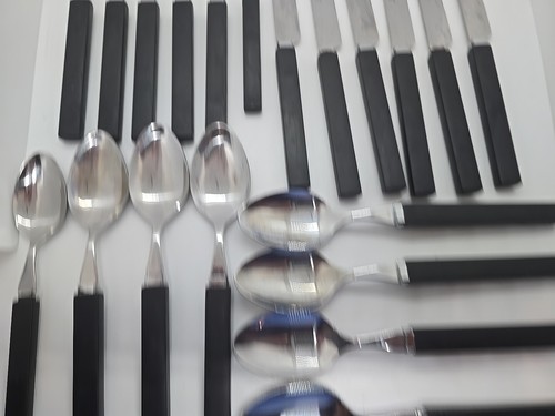 Stainless Flatware Silverware Black Handles 20 Piece Odd Number Lot - Picture 2 of 5