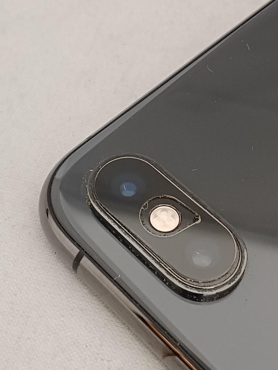 APPLE Model: MT6Q2J/A IPHONE XS MAX Smartphone Black Used