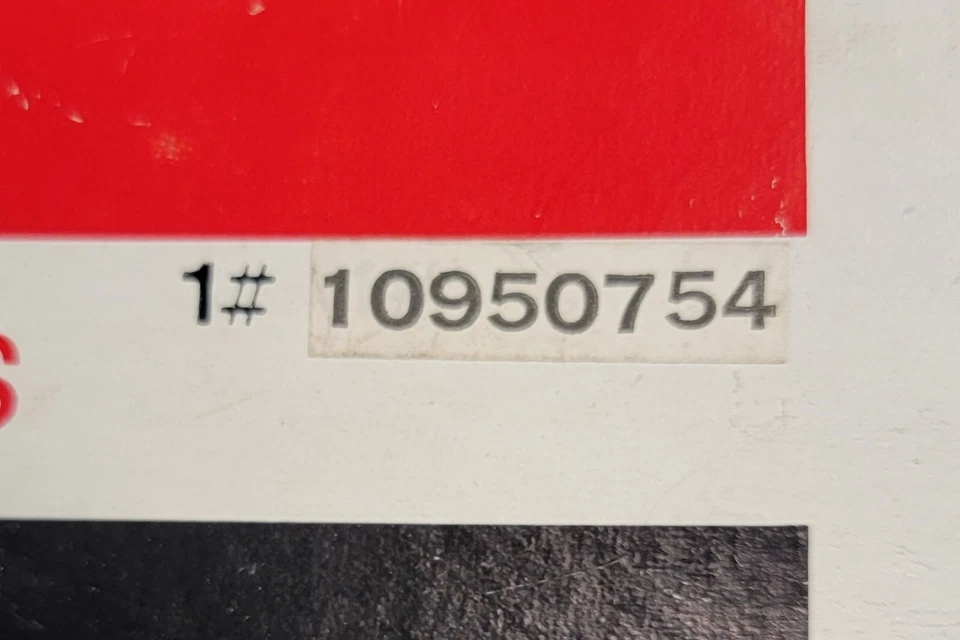 OEM GM Chevrolet 1982-1992 Front Wheel Splash Guards Set 10950754 New Old Stock - Image 3 of 3