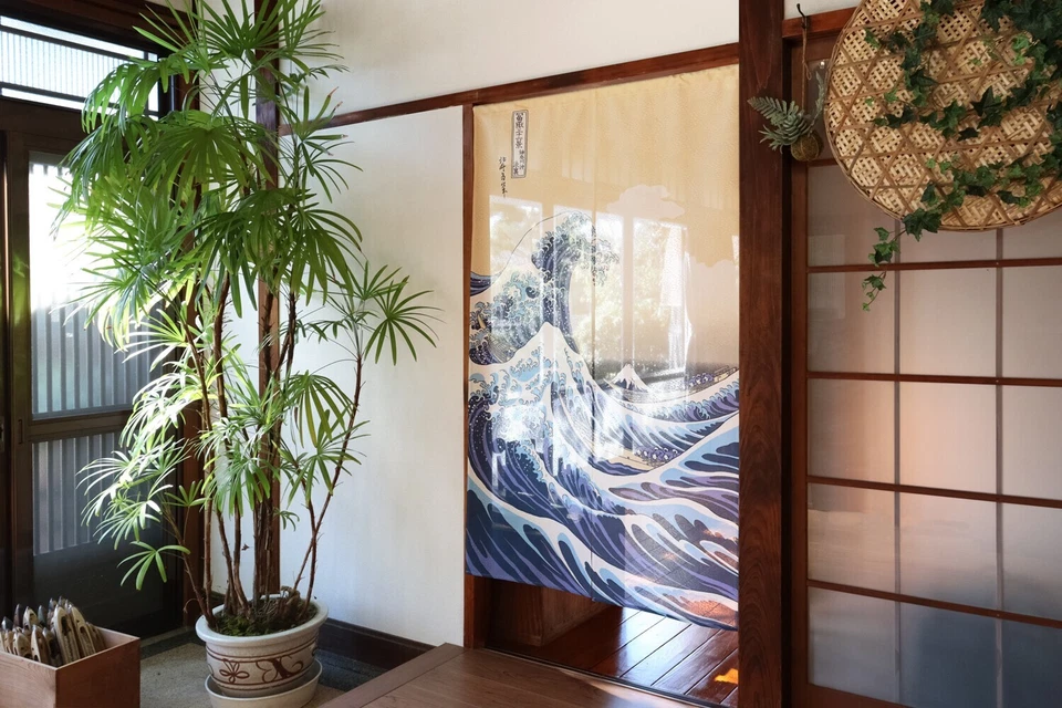 Impresión japonesa Noren con la Gran Ola de Kanagawa. Hecho en Japón Foto 4 de 4