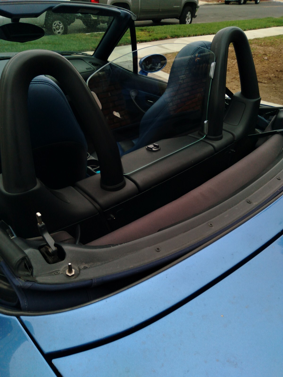 5⭐️BMW Z3 Wind Deflector,2001/2002, Clear Safety Glass, LIMITED TIME