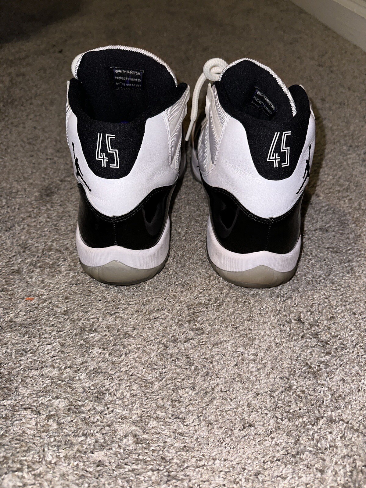 Picture 4 of 6