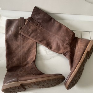 frye celia x stitch