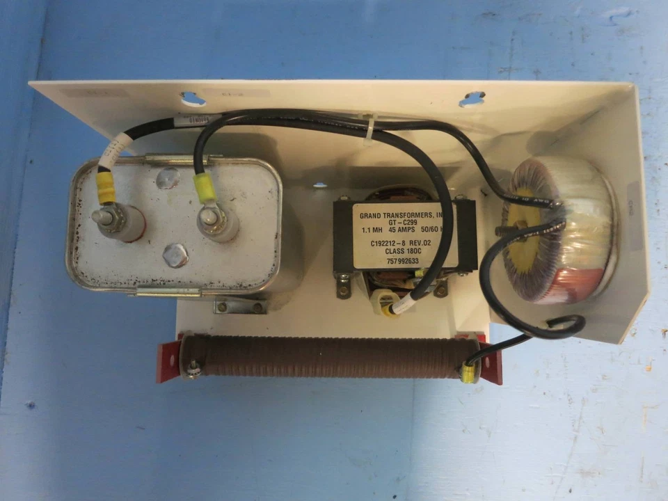 Condensador NRU Allen Bradley 2500A 2364 Rockwell Automation M003488Z43/192314 PLC Foto 2 de 4