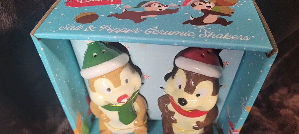 Lot of Disney Salt/Pepper Shakers Mickey Minnie Pooh Eeyore Chip And Dale - Image 4 of 4