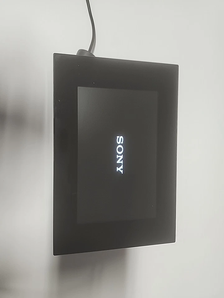 Sony S Frame DPF-D72N Digital Picture Frame Missing Stand - Image 4 of 4