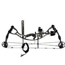 Hoyt AlphaMax 32 Right Handed Compound Bow - DW: 50-60 lbs / DL: 27.5"