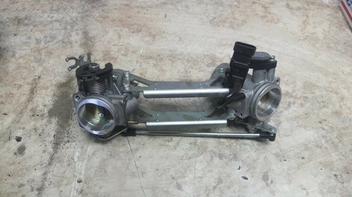 16 Hyosung GT650 GT 650 Comet Throttle Bodies Throttlebodies Body - Picture 9 of 10