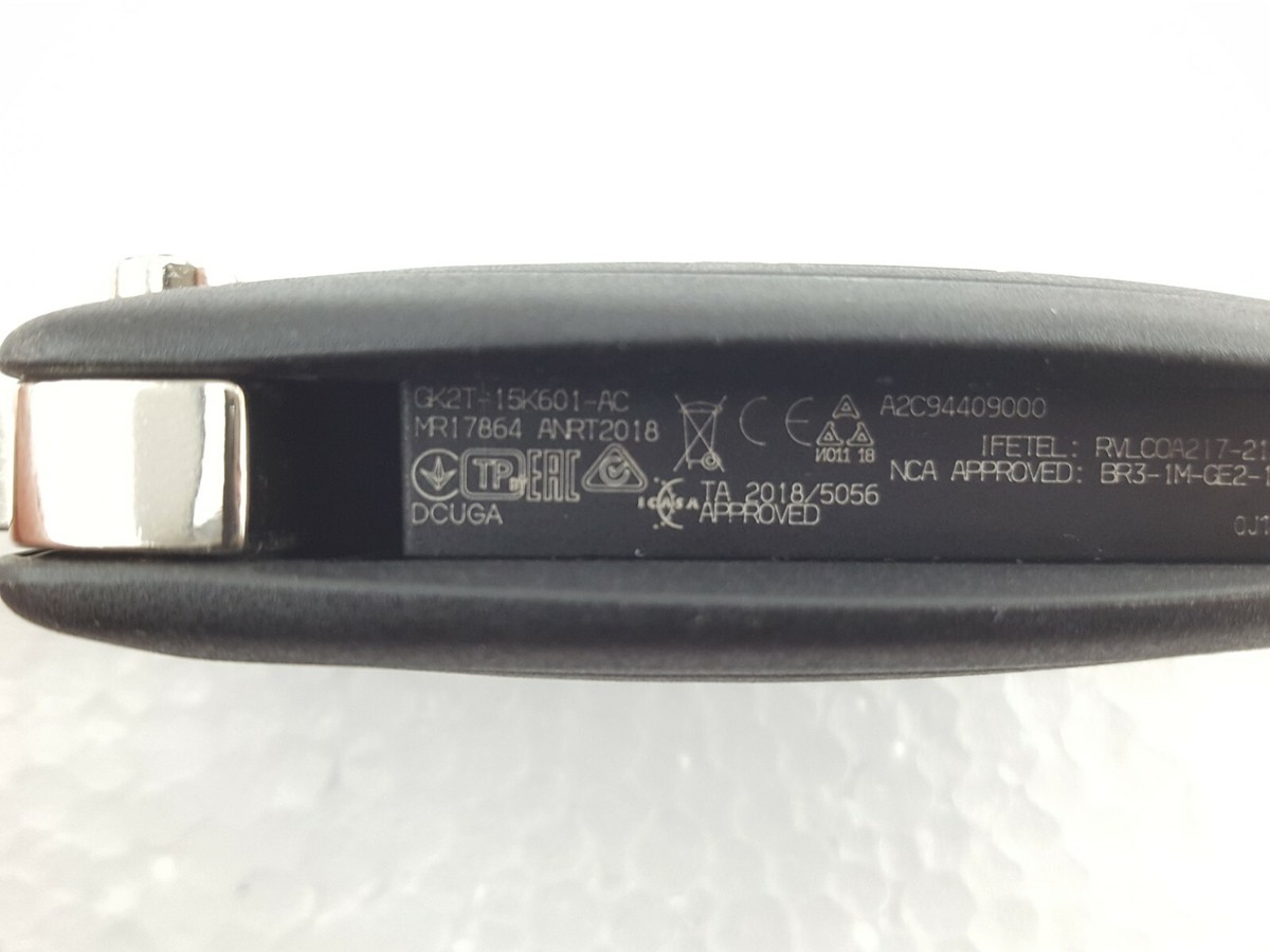 FORD TRANSIT CUSTOM / TRANSIT 3 BUTTON FLIP KEY FOB - GK2T-15K601