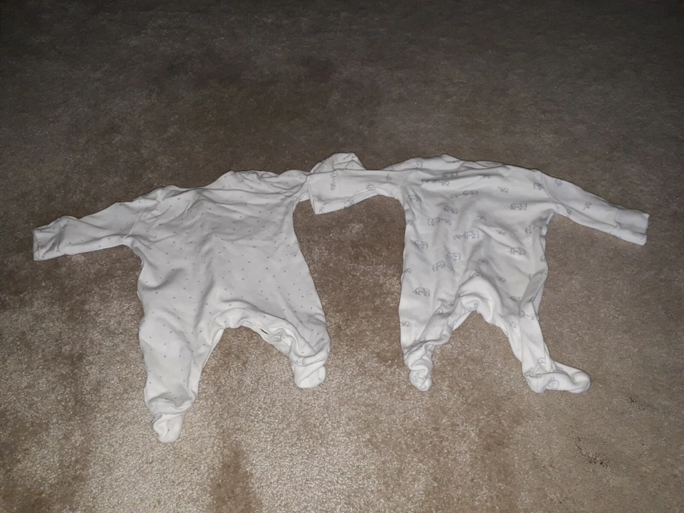 Próximo Pack de 4 Body Bebé Niño (Primera Talla, 3.4kgs/7.8lbs) Foto 3 de 4