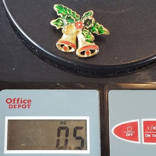 Vintage Christmas Bells Enamel Holly Berry Leaves Holiday Winter Brooch Pin BP1 - Picture 10 of 10
