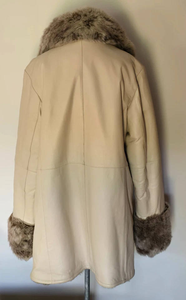 Vtg Excelled Collection Beige Leather Winter Coat Reversible Faux Fur Womens XL - Image 2 of 4