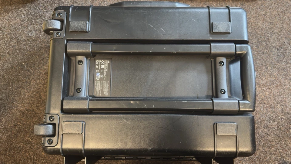DJI TB 50 battery charging station  with five pairs of batteries - Image 4 of 4