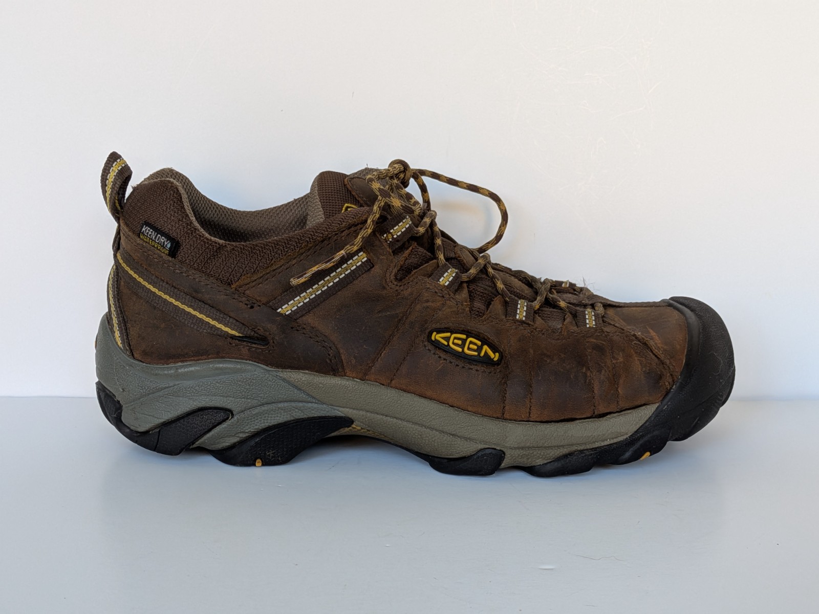 Scarpe scarponi da trekking impermeabili Keen Targhee III basse da uomo taglia 10 marrone