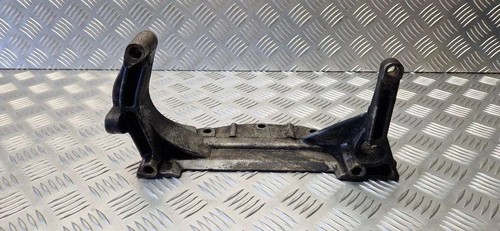 AUDI A4 Avant 8D5, B5 Getriebehalter 050199307 1.90 Diesel 1998 31107042