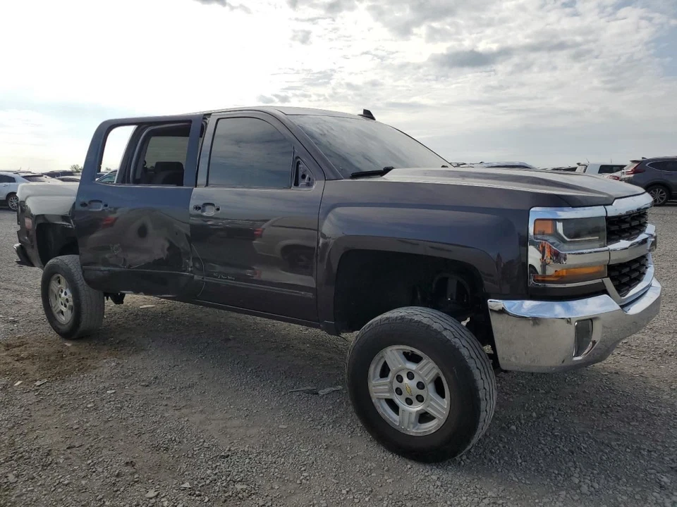 2016 Chevrolet Silverado 1500 Passenger Tail Light Assembly OEM Used 3579340 - Image 4 of 4