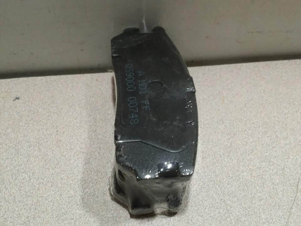  Nuevo juego de pastillas de freno de disco Dash4 D580 - disco trasero, se adapta a Acura SLX 96-99, otros Foto 3 de 4