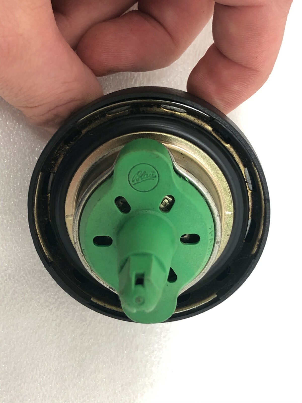 GENUINE BMW FUEL CAP 1/3/5 series E46 E81 E87 F20 F21 F10 F30 PETROL OR DIESEL eBay