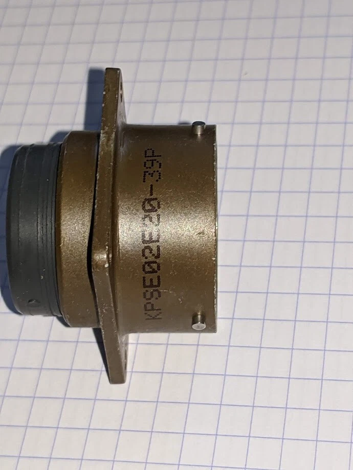 ITT CANNON KPSE02E26-39P РОЗЕТКА 37 X PIN 030-9036-021 / 2 X PIN 030-9032-030 - Изображение 3 из 3