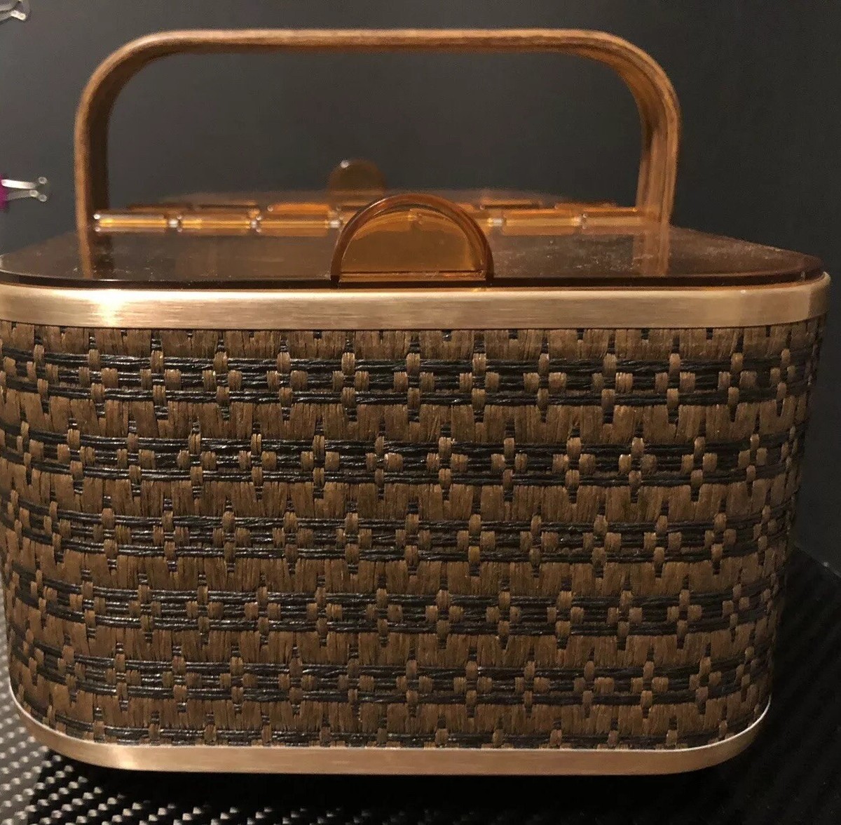 Vintage Salton Hot Basket Bun Roll Serving Warmer Refresher Good