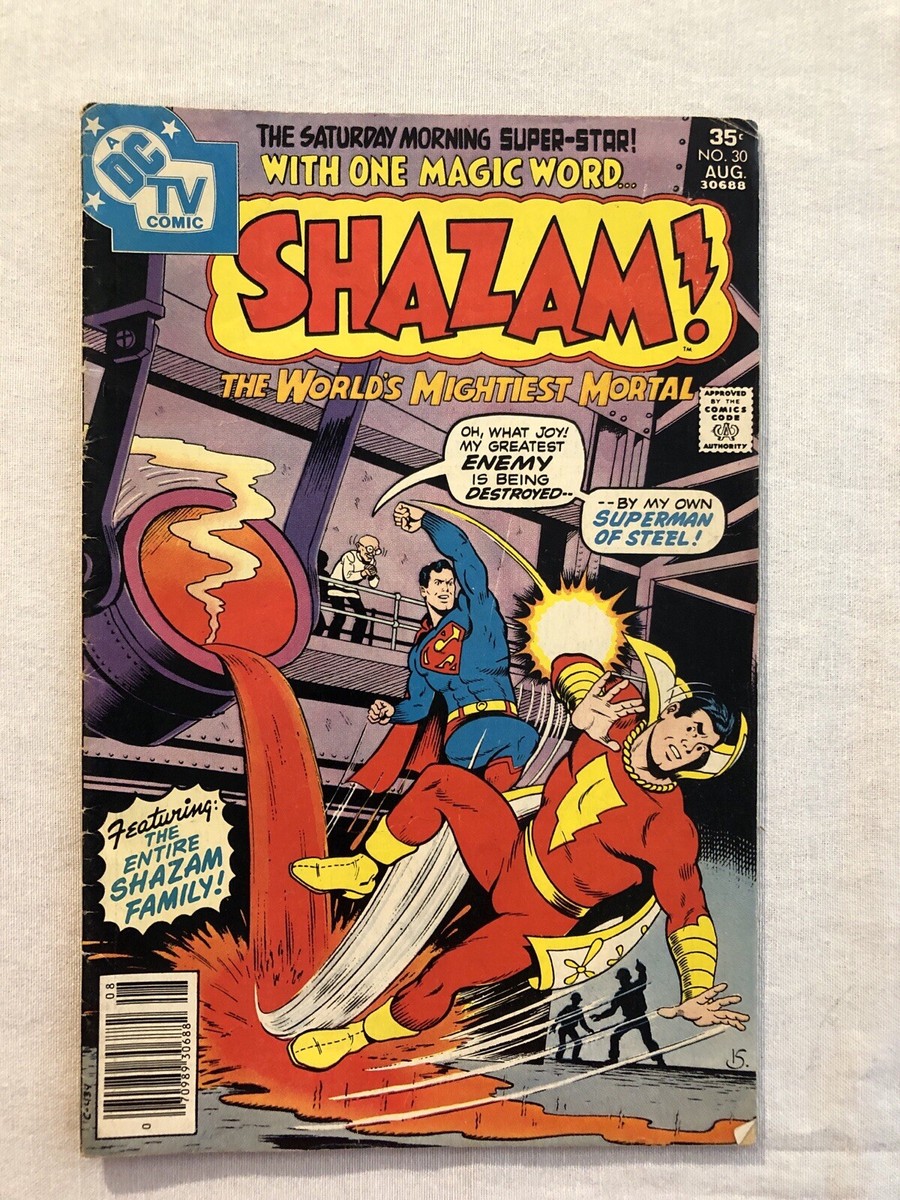 洋書 1977 BATMAN SHAZAM バットマン シャザム コミック　2冊 洋書 1977 BATMAN SHAZAM バットマン シャザム コミック 2冊