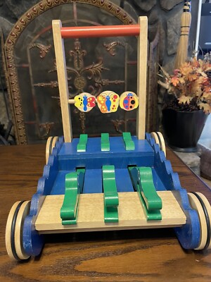 Melissa Doug First Play Chomp Clack Alligator Push Toy